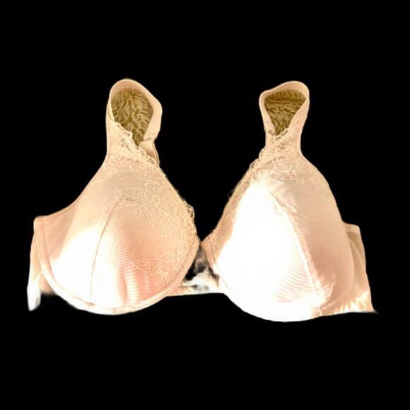 Playtex Padded Cream Color Bra - Size 38D - Picture 1 of 2